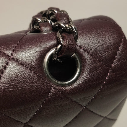 Chanel Timeless Classic Flap Medium Purple Lambskin Leather Silver Hardware 2011-2012