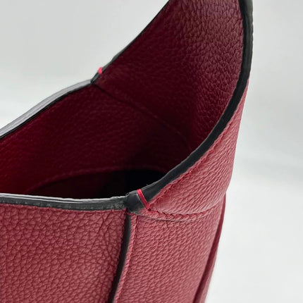 Gucci Jackie 1961 Medium Red Graind Leather Gold Hardware