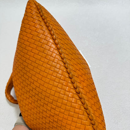 Bottega Veneta Veneta Hobo Medium Orange Intrecciato Leather Bag 47cm