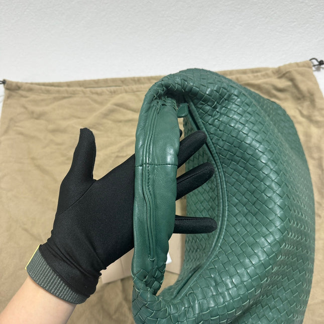 Bottega Veneta Veneta Hobo Medium Dark Green 45cm Lambskin Leather