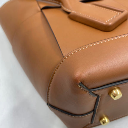 Bottega Veneta Arco Tote Bag Medium Tan Brown Leather 33