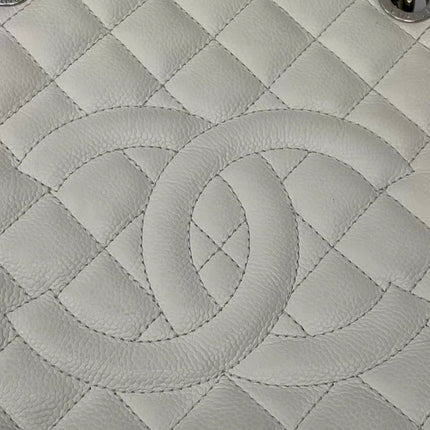 Sac cabas Chanel GST Grand Shopping en cuir caviar couleur camel, PM, 2006-2008