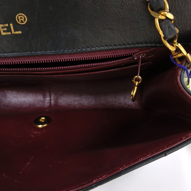 Chanel Diana CC Flap Bag Medium Vintage Black Lambskin Leather with 24k Gold HW, 1989-1991