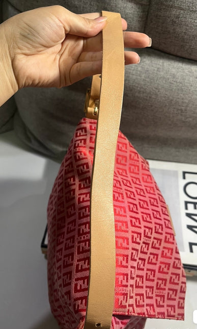 Sold Fendi Mamma Baguette Pink Zucchino print