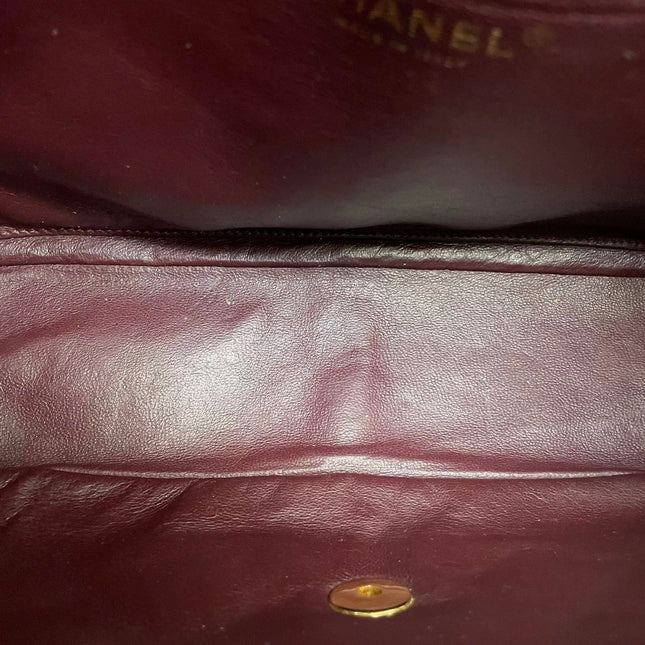 Chanel Classic Flap Jumbo Black Lambskin Leather Single Flap Gold Hardware 2010-11