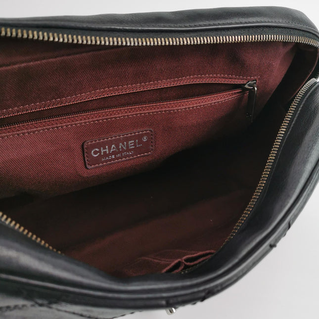 Chanel 2013 Paris-Edinburgh Large Black Flap Calfskin Leather Shoulder Bag