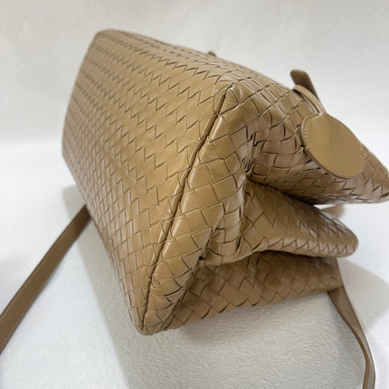 Bottega Veneta Roma Intrecciato Nappa Leather Beige Light Brown Small 30cm