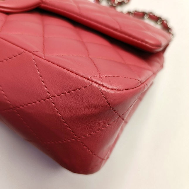 Chanel Timeless Classic Flap Medium Pink Lambskin Leather Gold Hardware