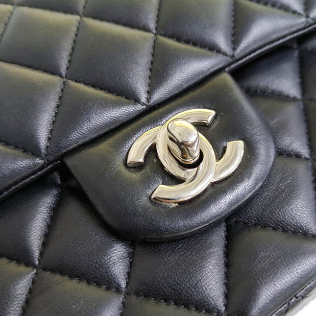 Chanel Timeless Classic Flap Medium Black Lambskin Leather Silver Hardware