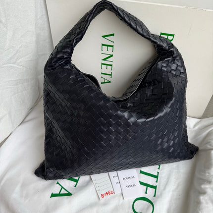 Bottega Veneta Hop Large Leather Navy Hobo Bag 55cm