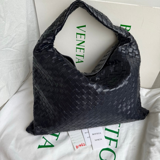 Bottega Veneta Hop Large Leather Navy Hobo Bag 55cm