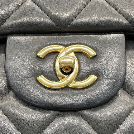 Chanel Classic Flap Maxi 2011 Black Lambskin Leather Single Flap with Gold Hardware