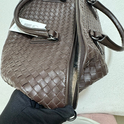 Sold Bottega Veneta Maxi Convertible Tote Bag Hobo Milk Chocolate Brown Leather Two-way Carry 50cm