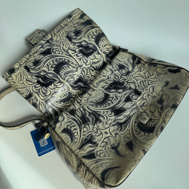 Fendi Mamma Baguette Blue White Flower Embossed Shoulder Bag