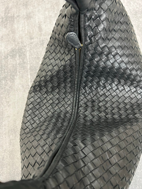Bottega Veneta Veneta Hobo Maxi Black Leather 52cm