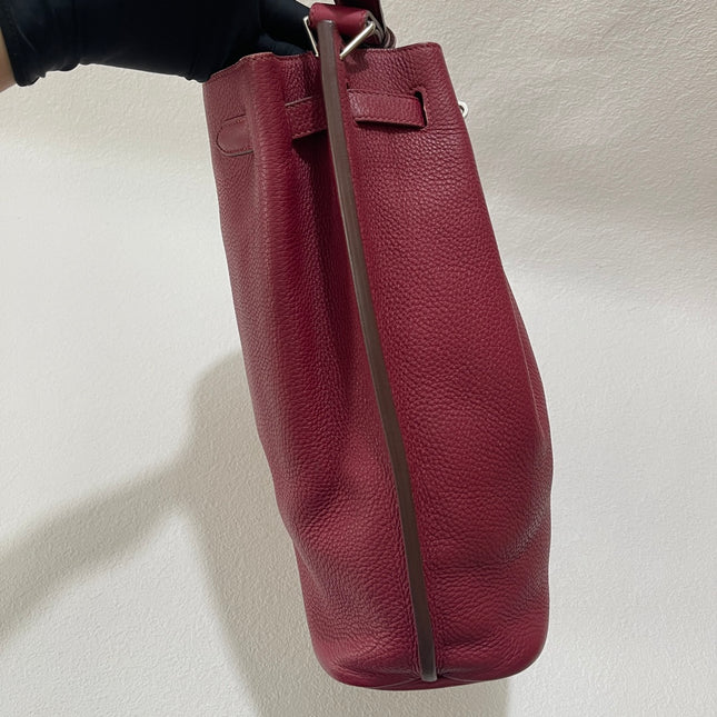 Sold Hermes So Kelly 26 Preloved 2010 Red Shoulder Bag