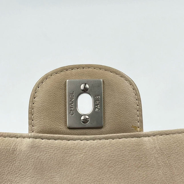 Chanel Beige Canvas Ice Cube Classic Flap 2000-2002 Travel Line Shoulder Bag