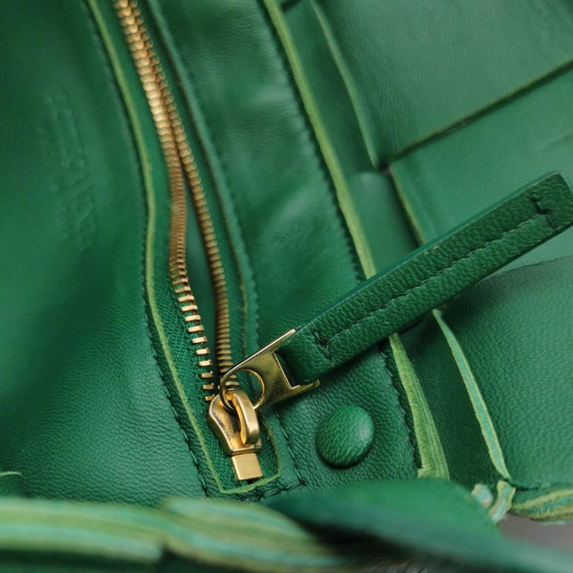 Sold Bottega Veneta Cassette Green Leather Crossbody Bag