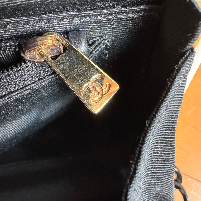 Chanel Acrylic Flap Small Two-tone Black and White Shoulder Bag