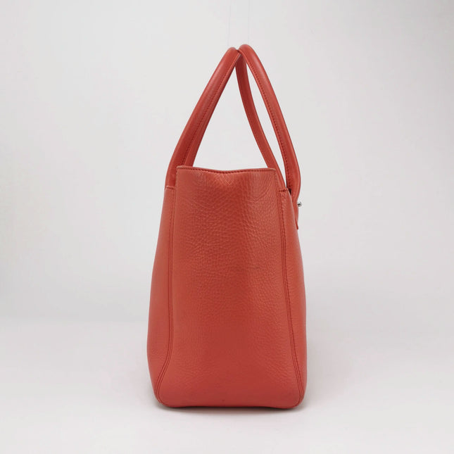 Chanel Cerf Executive Medium Coral Pink Leather Handbag with Strap 35cm