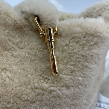 Gucci Jackie 1961 White Fluffy Shearling Bag Small