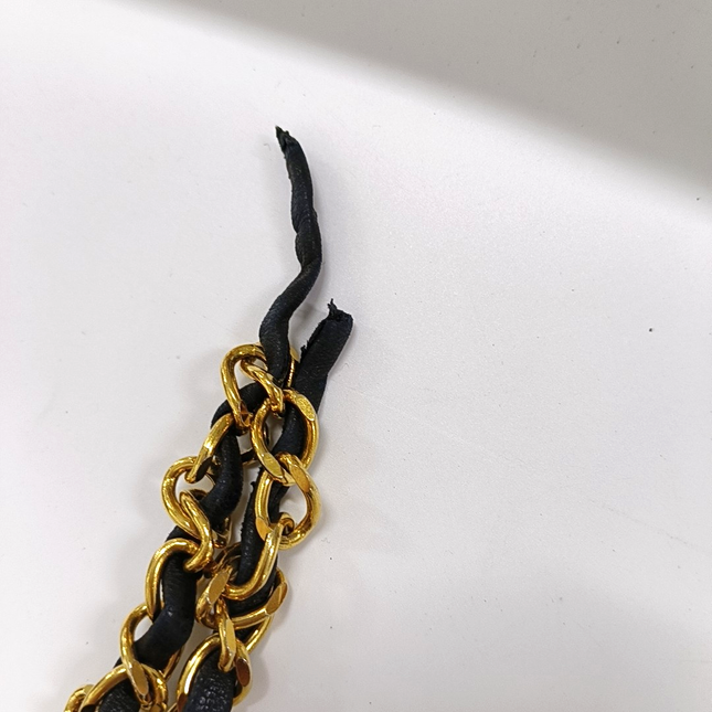 Chanel Diana CC Flap Bag Medium Vintage Black Lambskin Leather with 24k Gold HW, 1989-1991