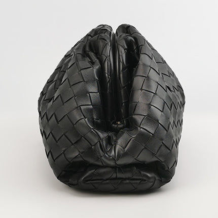 Bottega Veneta Pouch Large Intrecciato Black Calfskin Leather Clutch