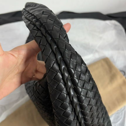 Bottega Veneta Veneta Intrecciato Hobo Bag Large Black Lambskin leather 48cm