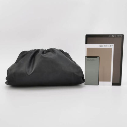 Bottega Veneta Pouch Calfskin Leather Black Large