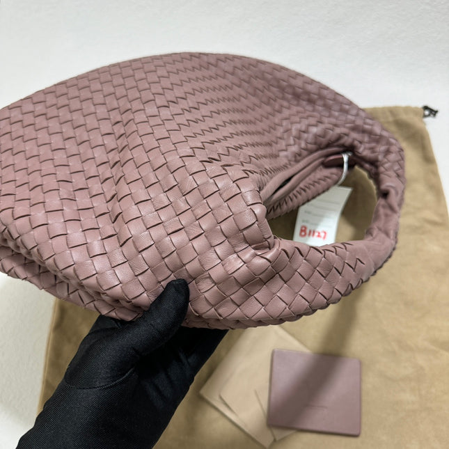 Sold Bottega Veneta Veneta Leather Hobo Large Nude Dirty Pink 47cm Never Worn