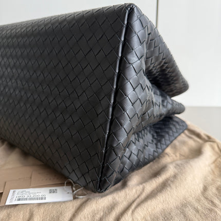 Bottega Veneta Roma Large Intrecciato Nappa Leather Black 35cm