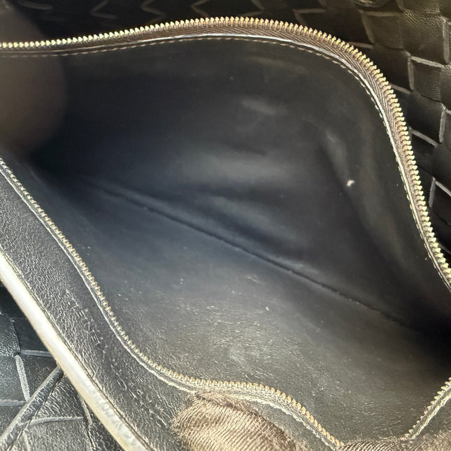 Bottega Veneta Andiamo Medium Black Intrecciato Leather Handbag