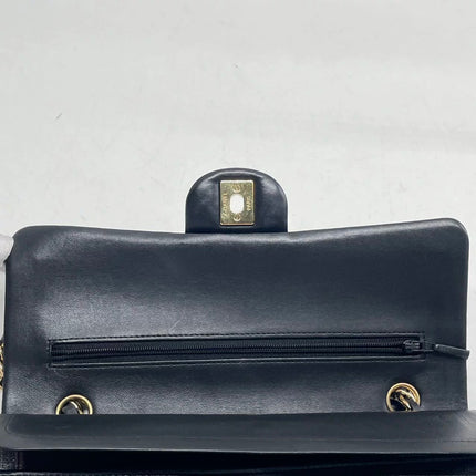 Chanel Classic Flap Medium 2015 Black Lambskin Leather Gold Hardware