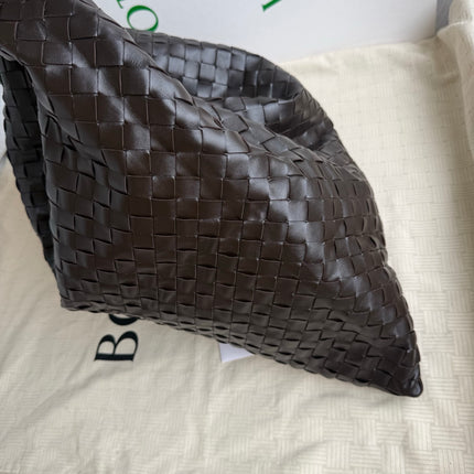 Bottega Veneta Hop Large Leather Fondant Chocolate Brown Hobo Bag