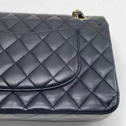 Chanel Classic Flap Medium 2015 Black Lambskin Leather Gold Hardware