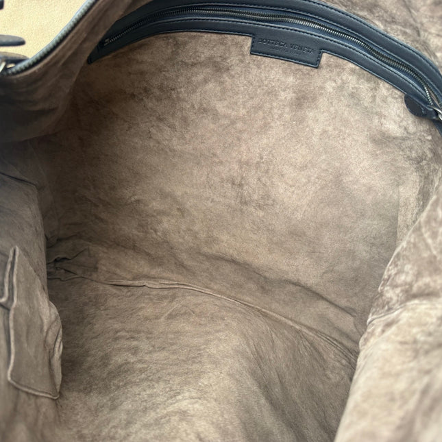 Bottega Veneta Maxi Convertible Tote Bag Hobo Black Leather Two-way Carry 50cm