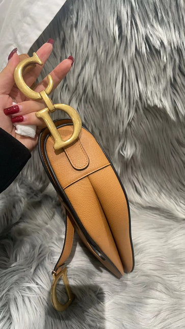 Dior Saddle 2021 Medium Tan Brown Grained Calfskin Leather Bag