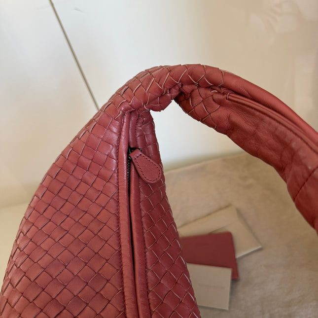 Bottega Veneta Hobo Bag leather Burgundy Medium 40cm