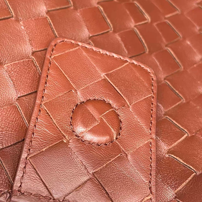 Bottega Veneta Andiamo Large Milk Chocolate Brown Handbag