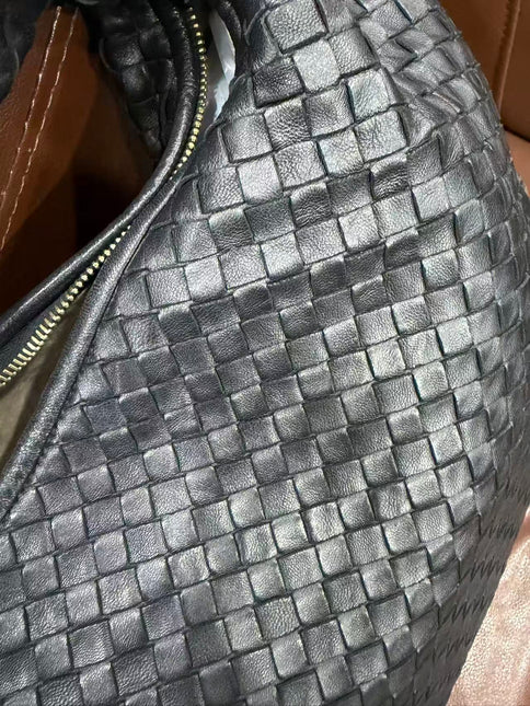 Bottega Veneta Veneta Intrecciato Hobo Bag Large Black Leather 47cm