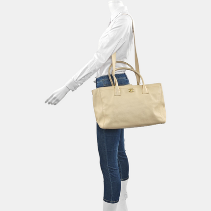 Chanel Cerf Executive Medium Beige Leather Handbag with Strap 35cm
