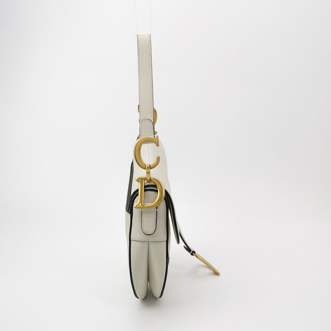 Dior Saddle Medium 2021 White Grained Leather Handbag