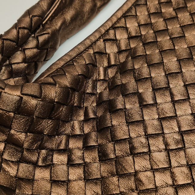 Bottega Veneta Veneta Hobo Metallic Copper Leather Large 47cm