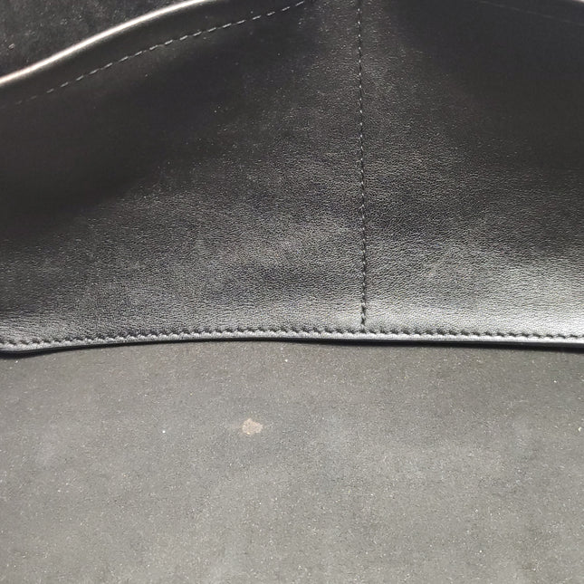 Louis Vuitton Neo Papillon Revelation GM Black Leather Shoulder Bag