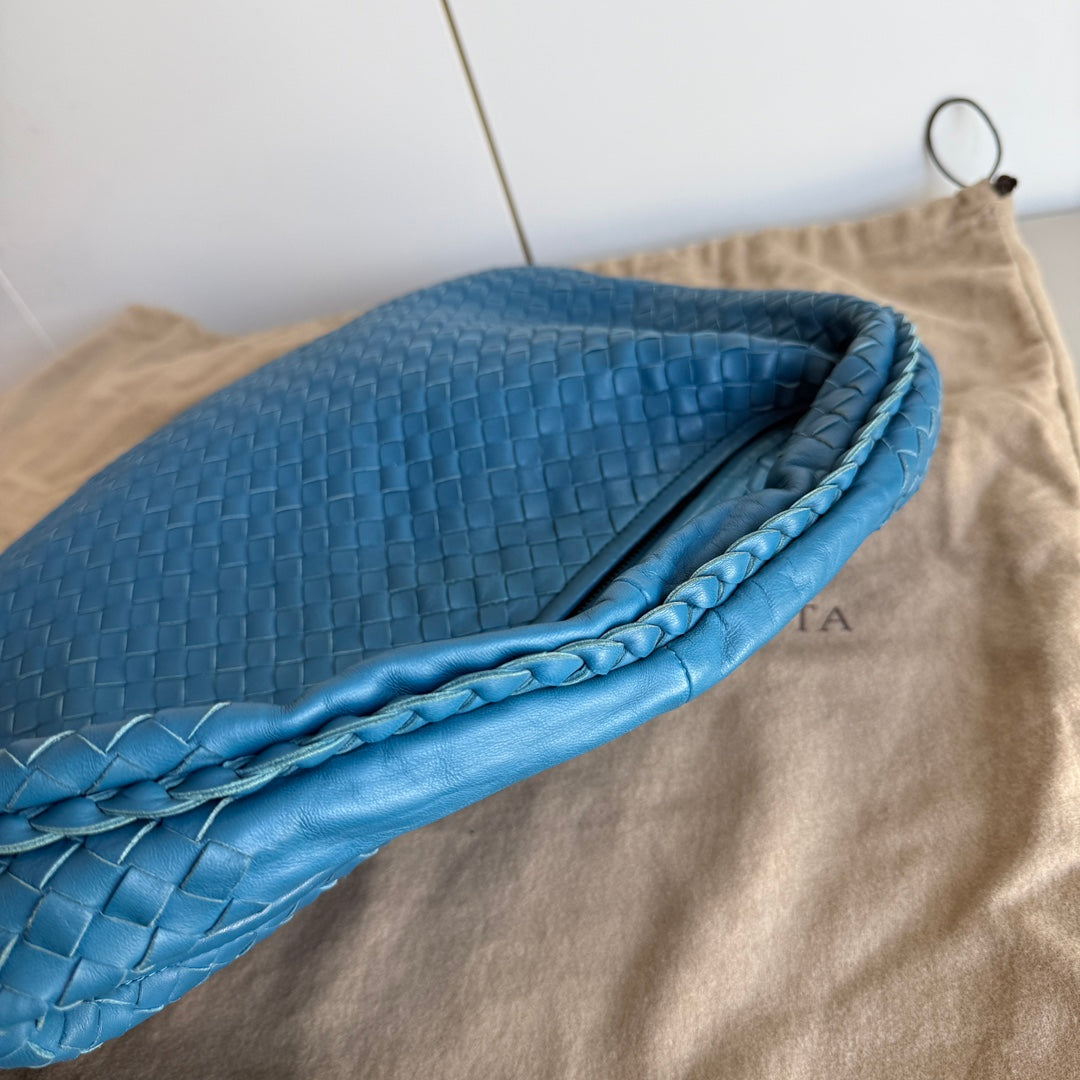 Bottega Veneta Veneta Hobo Medium Blue Intrecciato Leather Bag 47cm