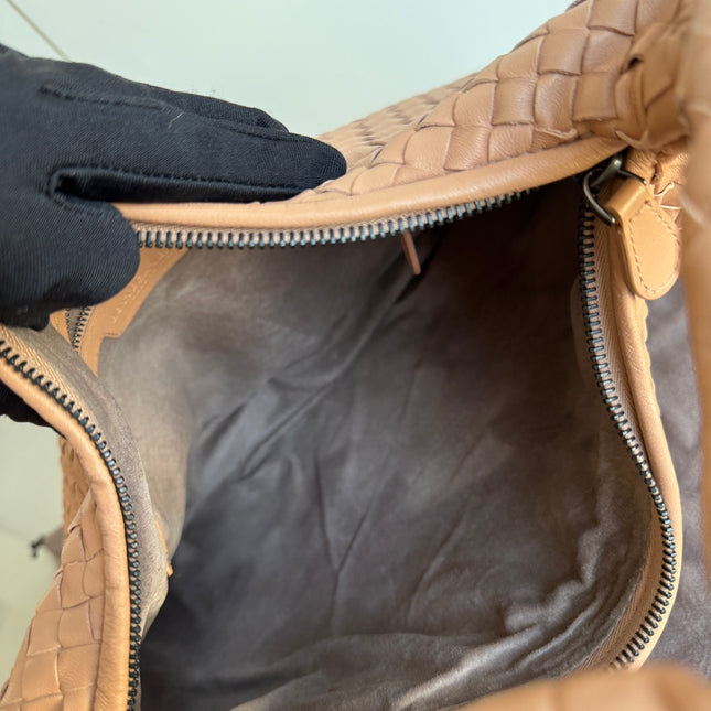 Bottega Veneta Veneta Hobo Beige Almond Lambskin Leather 40cm