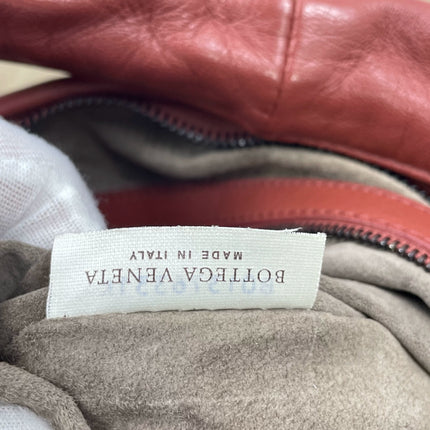 Bottega Veneta Veneta Hobo Medium Brick Red Intrecciato Leather Bag 47cm