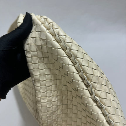 Sold Bottega Veneta Hobo Bag Large Leather Milk White 47cm