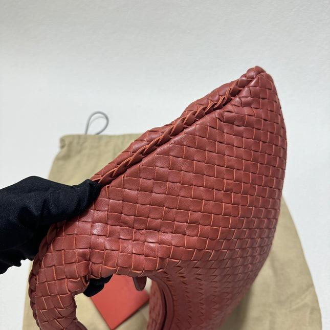 Sold Bottega Veneta Veneta Hobo Small Burgundy 40cm Lambskin Leather