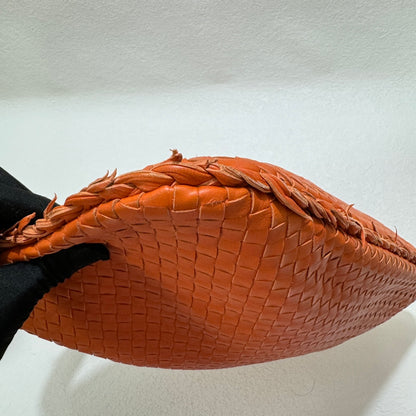 Bottega Veneta Veneta Hobo Medium Orange with Fringe Edges Intrecciato Leather Bag 47cm